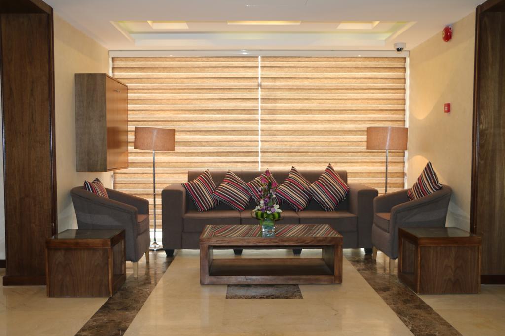 Al Raad Hotel Aqaba Bagian luar foto